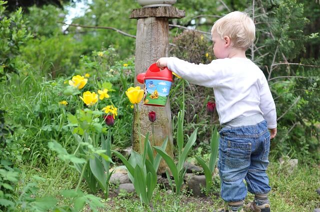 garten mit kindern