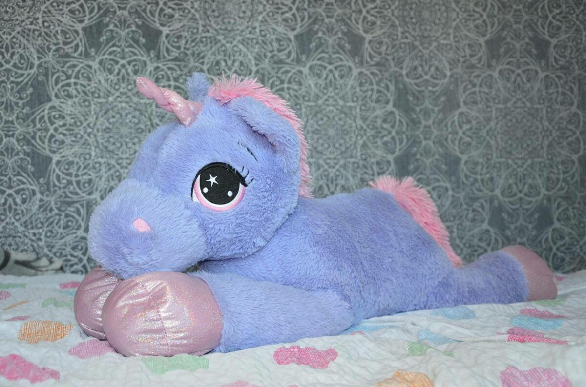 Blaues Einhorn Kuscheltier XXL.