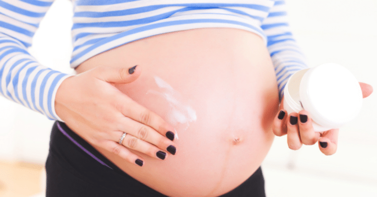 Stretch Linien und Schwangerschaft  -Verursacht und Prävention
