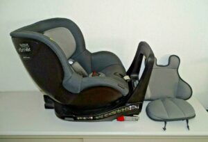 Reboarder ohne Isofix: Britax Römer.