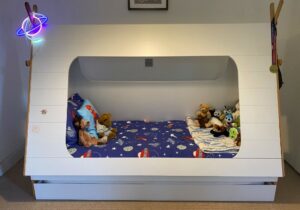 Wir helfen Dir bei der Auswahl des Kinderbett-Tipis mit Produktempfehlungen, Bestsellern und aktuellen Angeboten.