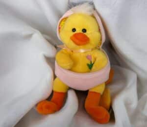 Wir haben uns verschiedene Kuscheltiere mit Eierhülle genauer angesehen und empfehlenswerte Produkte für Dich ausgewählt.