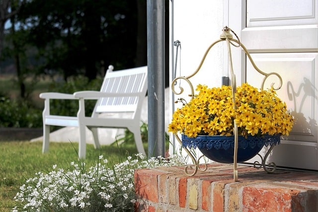 Beliebte Gartenbänke mit Gravur – Eine einzigartige Sitzgelegenheit für deinen Garten